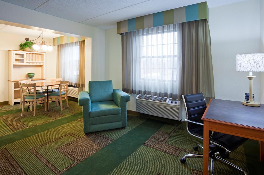 La Quinta Inn Chicago Oakbrook Terrace Eksteriør bilde