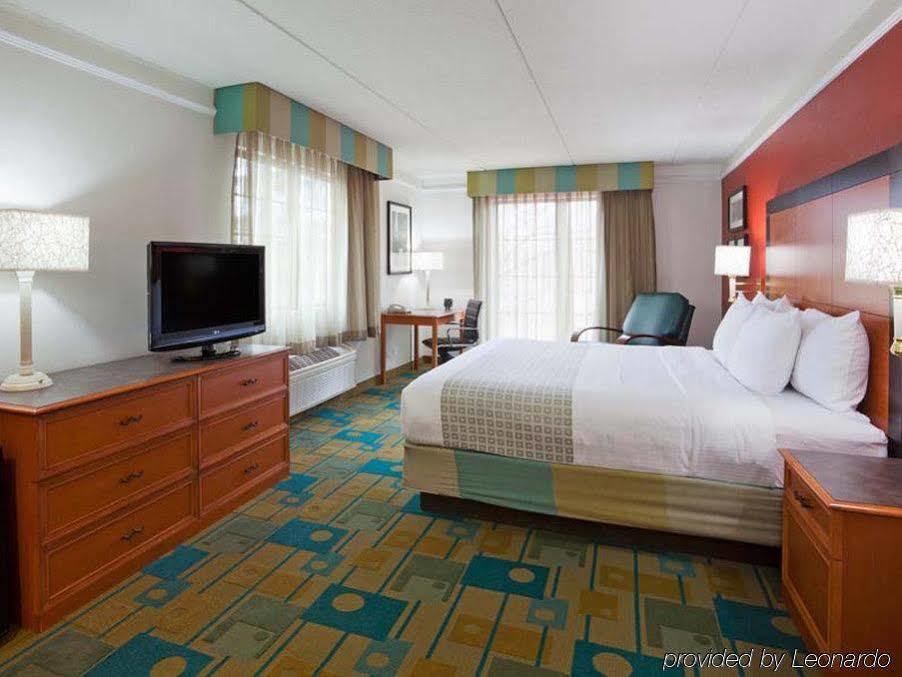 La Quinta Inn Chicago Oakbrook Terrace Eksteriør bilde